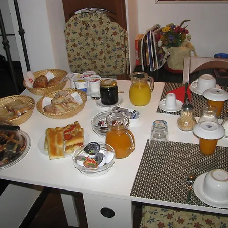 بيت ضيافة San Lorenzo جنوة