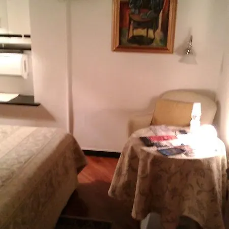 San Lorenzo بيت ضيافة